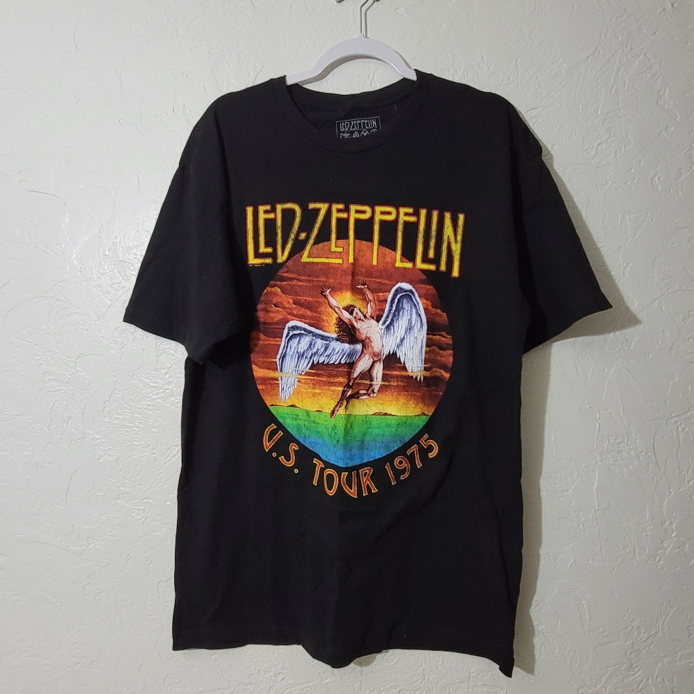 NWOT Led Zeppelin T-shirt, size XL